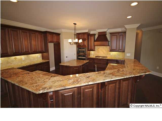 2911 Chantry Place, Huntsville, AL 35748